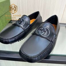 GIAY LUOI GUCCI NAM MAU DEN DA TRON KHOA CHU G KEP GLGC45 8