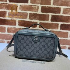 Tui deo cheo gucci nam