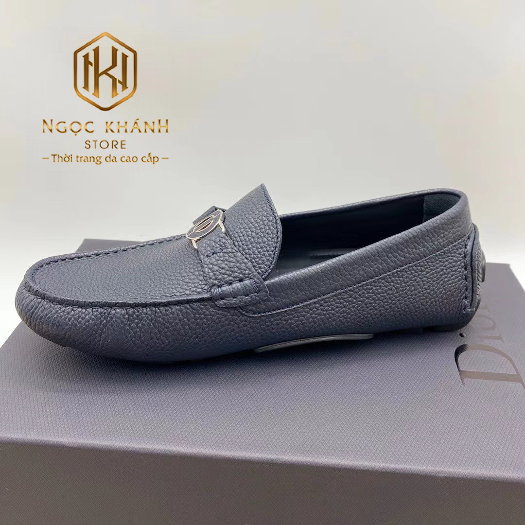 Giay luoi dior da nhan hoa tiet logo tron mau xanh nhat 1