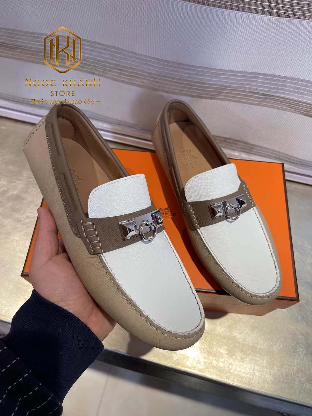 Giay luoi hermes mau be phoi trang hoa tiet khoa 1