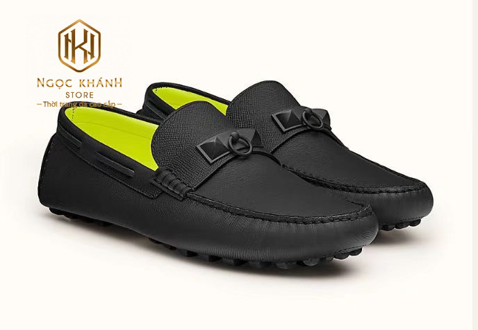 Giay luoi hermes mau den long xanh khoa den 2