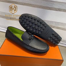 Giay luoi hermes mau den long xanh khoa den 3