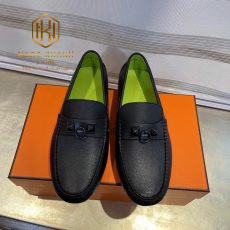 Giay luoi hermes mau den long xanh khoa den 4