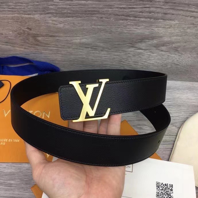 That lung nam louis vuitton da tron mat khoa vang 3