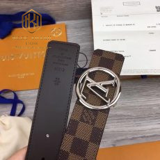 That lung nam louis vuitton hoa tiet caro logo tron day caro nau mat trang 6