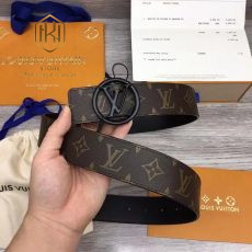 That lung nam louis vuitton hoa tiet hoa logo tron day hoa nau mat den 2