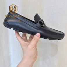 giay luoi Salvatore Ferragamo da tron tag lech mau den 7