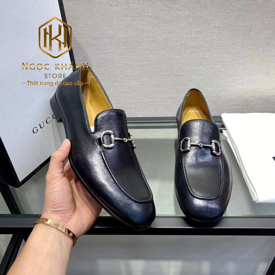 giay luoi gucci de cao hoa tiet khoa trang mui nhon mau den 1