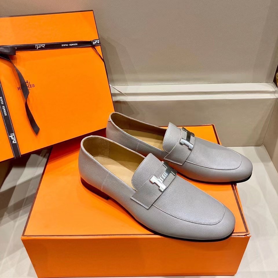 giay luoi hermes de cao mau trang da taiga hoa tiet chu H mau trang 7