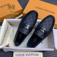 giay luoi louis vuitton like auth hoa tiet caro khoa logo nho mau den 1 500x500 1