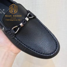 giay luoi louis vuitton like auth mau den hoa tiet no sat trang 2