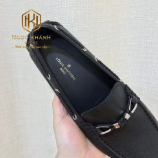 giay luoi louis vuitton like auth mau den hoa tiet no sat trang 5