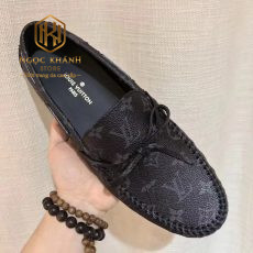 giay luoi louis vuitton mau den like auth hoa tiet hoa no 5
