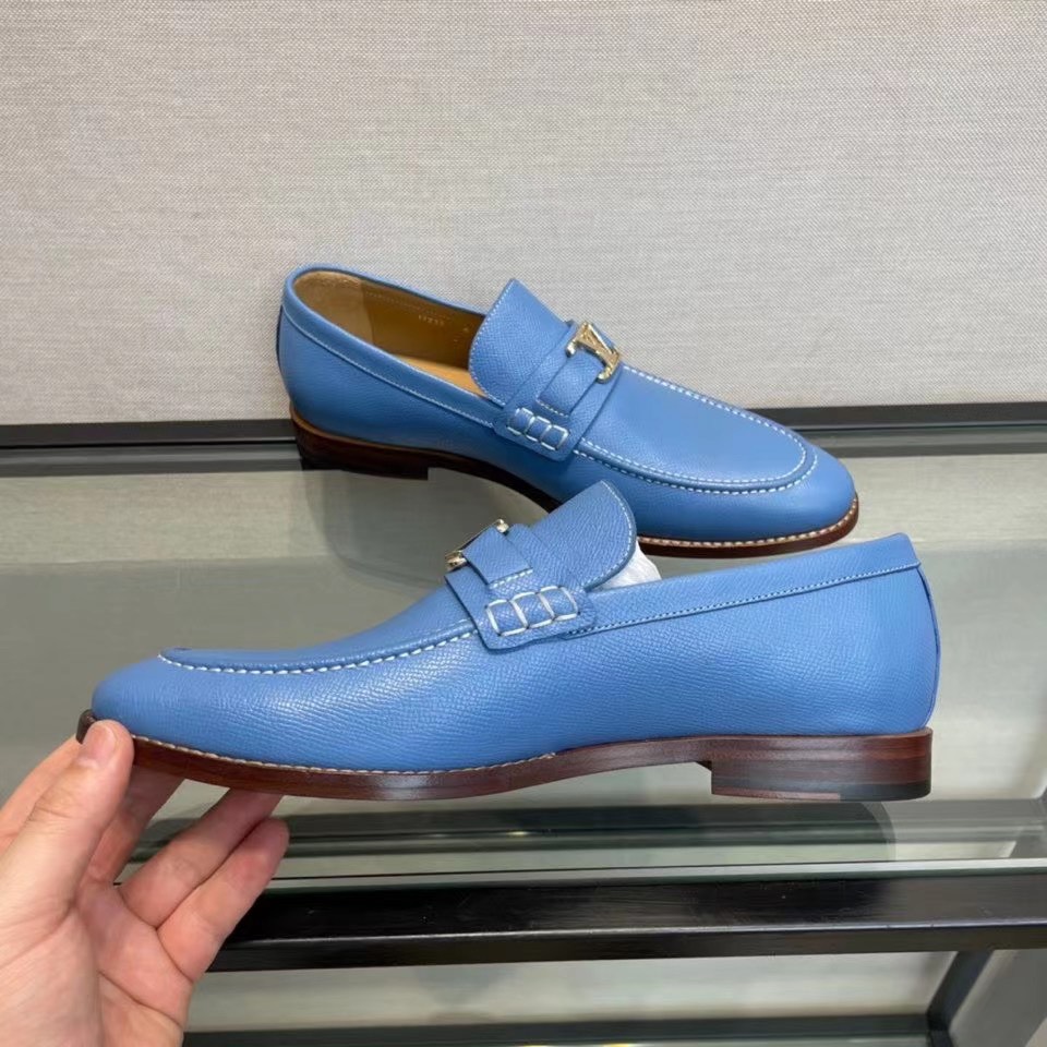 giay luoi louis vuitton mau xanh de cao da taiga hoa tiet logo giua 8