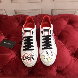 Trang chủ 19 giay nam dolce gabbana hoa tiet pig mau trang gnd04 7 650x650 1