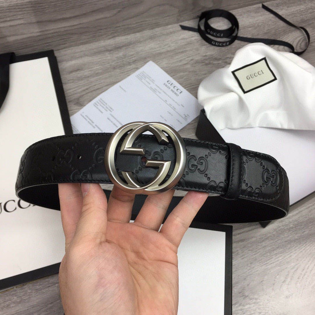 that lung nam gucci day hoa tiet logo mat vat canh khoa mat trang 2