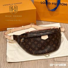 Túi đeo chéo nam Louis Vuitton