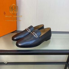 GIAY LUOI HERMES DE CAO MAU DEN DA LI KHOA NGANG MUI TRON GLLV71 2