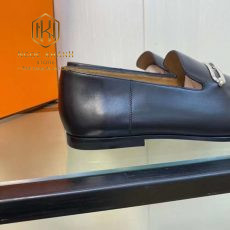 GIAY LUOI HERMES DE CAO MAU DEN DA LI KHOA NGANG MUI TRON GLLV71 3