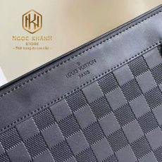 VI NAM LOUIS VUITTON CAM TAY HOA TIET CARO CHIM LIKEAUTH VNLV06 3