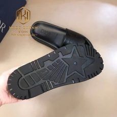 dep nam Burberry quai ngang hoa tiet ke truyen thong mau vang 6