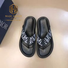 dep nam dior hoa tiet chu mau trang xo ngon 2