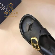 dep nam dior mau den da tron hoa tiet logo vang quai cheo 6