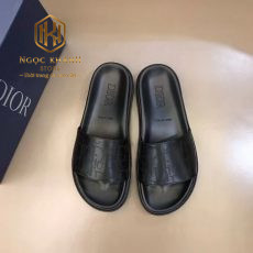 dep nam dior mau den hoa tiet chu quai ngang 7