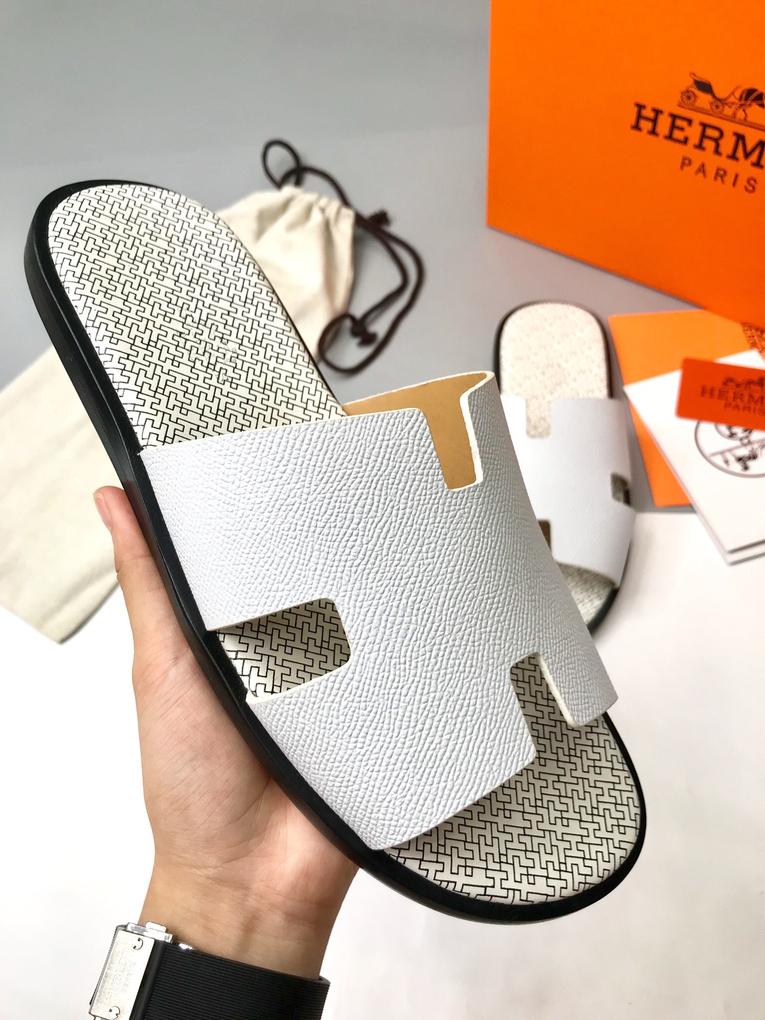 dep nam hermes da taiga hoa tiet de like auth mau trang 3