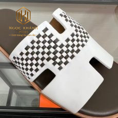 dep nam hermes mau nau quai trang hoa tiet cham like auth 1