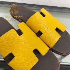 dep nam hermes mau nau quai vang tron like auth 1