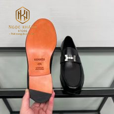 giay luoi hermes de cao mau den hoa tiet chu h mui tron 5