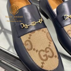 giay luoi nam gucci de cao hoa tiet khoa vang dap logo mau den 8