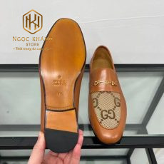 giay luoi nam gucci de cao hoa tiet khoa vang dap logo mau vang 2