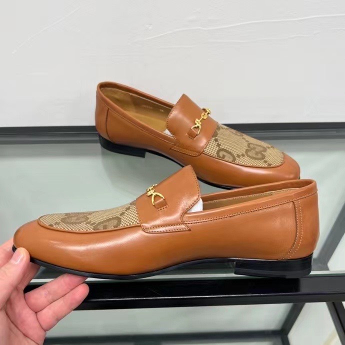 giay luoi nam gucci de cao hoa tiet khoa vang dap logo mau vang 4