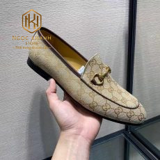 giay luoi nam gucci de mau vang dap logo 6