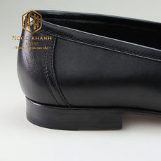 giay luoi nam hermes de cao mau den hoa tiet chu h 4