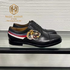 giay nam gucci mau den vien do hoa tiet ho 2