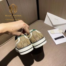giay nam gucci the thao dap logo ke vien do mau vang 8