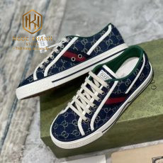 giay nam gucci the thao dap logo ke vien do mau xanh 7