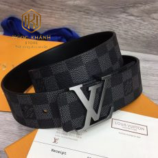 that lung nam Louis Vuitton caro den hoa tiet ogo mat xam 1