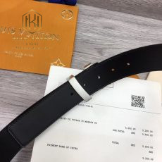 that lung nam Louis Vuitton caro den hoa tiet ogo mat xam 3