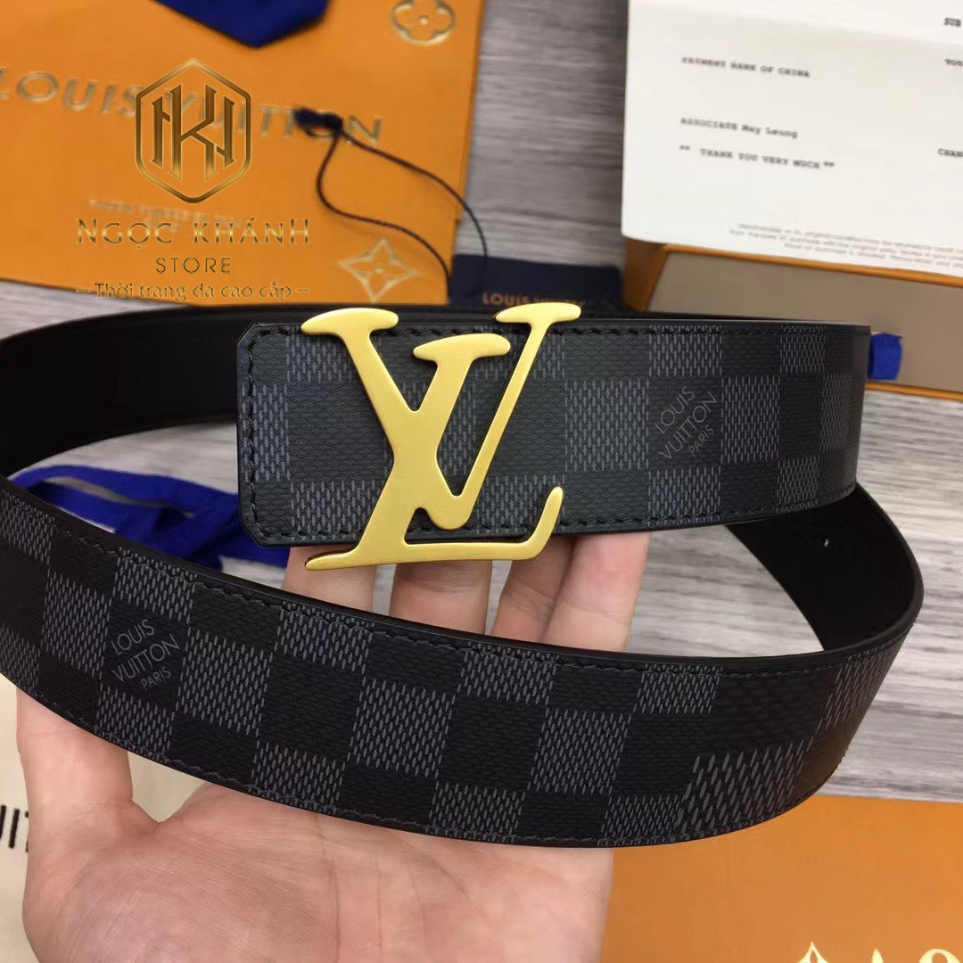 that lung nam Louis Vuitton caro moi hoa tiet logo mat vang 1