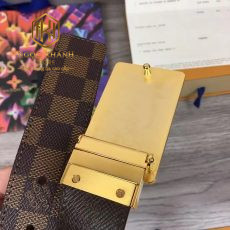 that lung nam Louis Vuitton day caro mat khoa chu nhat mat nau day nau 5