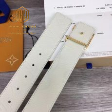 that lung nam Louis Vuitton day hoa phoi hoat honh hoa tiet logo mat vang day trang 3