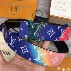 that lung nam Louis Vuitton hoa cau vong hoa tiet logo mat xanh 6