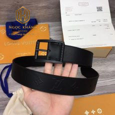 that lung nam Louis Vuitton hoa chim khoa kim mat den 8