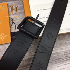 that lung nam Louis Vuitton hoa chim khoa kim mat den 9