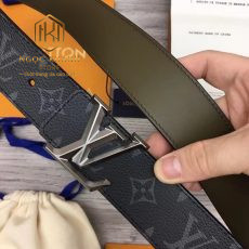 that lung nam Louis Vuitton hoa den mau xanh hoa tiet logo mat trang 7