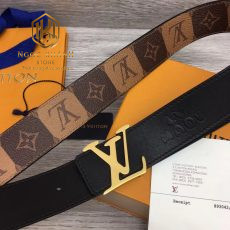 that lung nam Louis Vuitton hoa nau ke o hoa tiet ogo mat vang 6